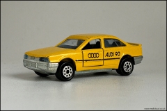 239-Audi-90-