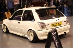 ultimate_stance_ford_fiesta_1